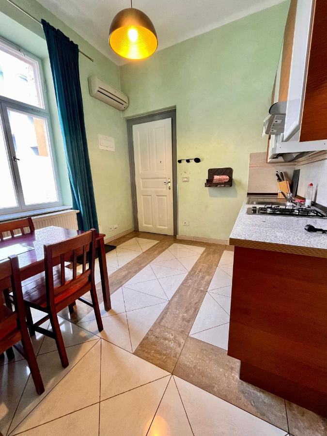 Casa Italia Apart otel Prag Dış mekan fotoğraf