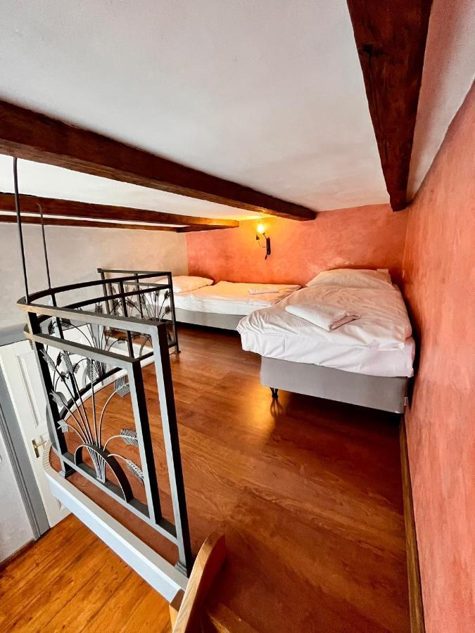 Casa Italia Apart otel Prag Dış mekan fotoğraf