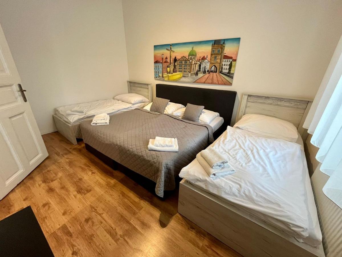 Casa Italia Apart otel Prag Dış mekan fotoğraf