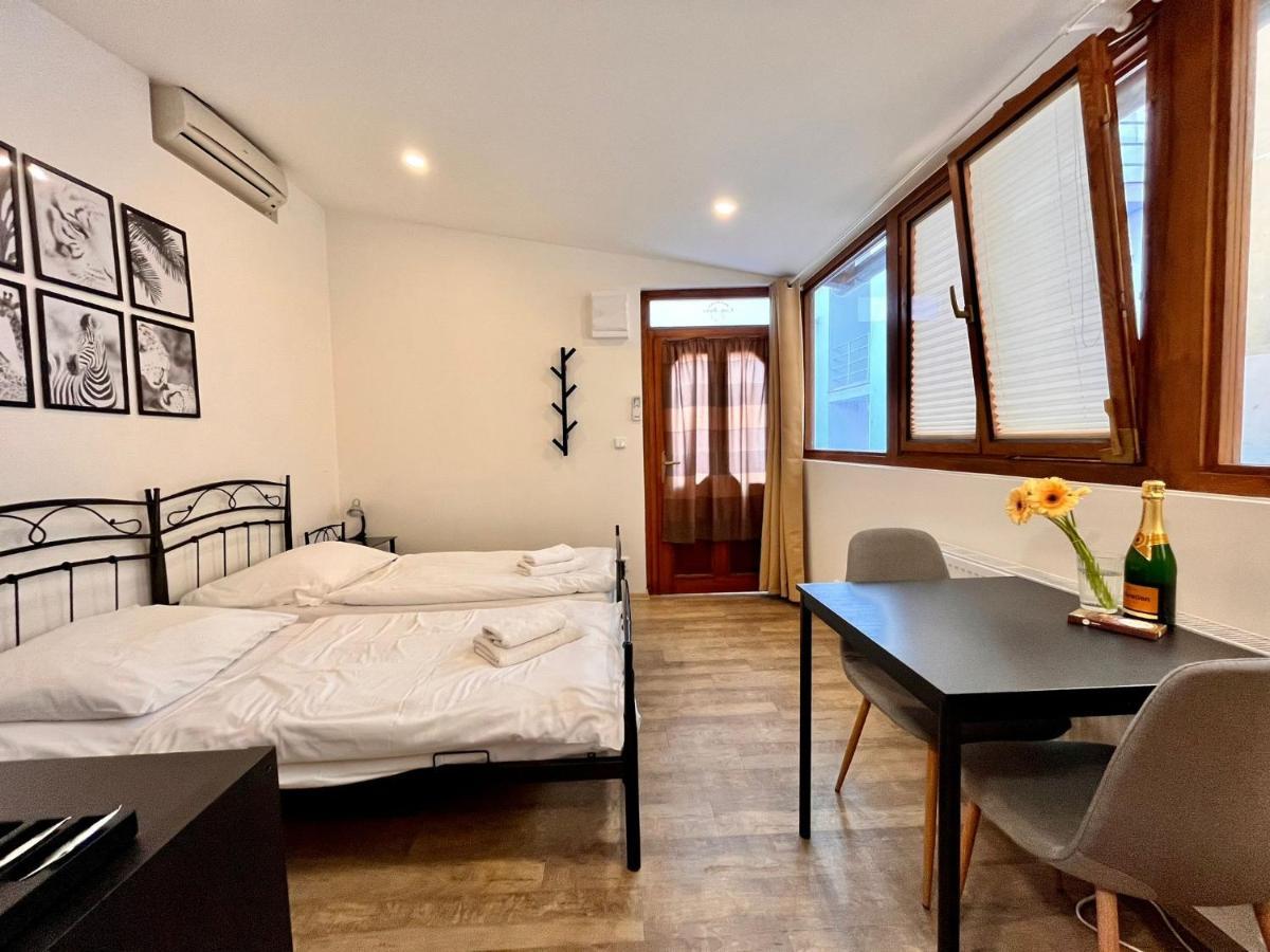 Casa Italia Prague Apart otel Dış mekan fotoğraf