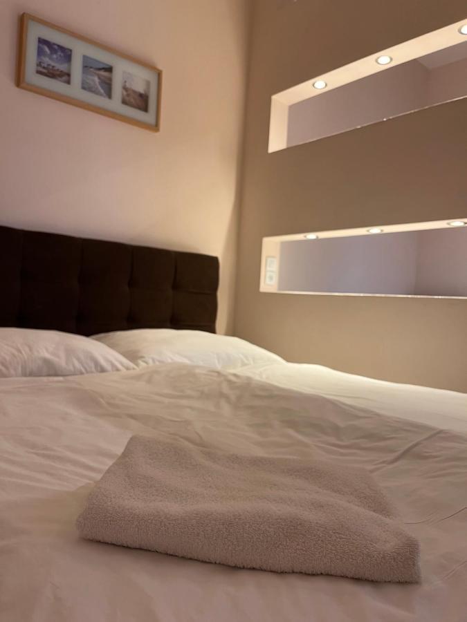 Casa Italia Prague Apart otel Dış mekan fotoğraf
