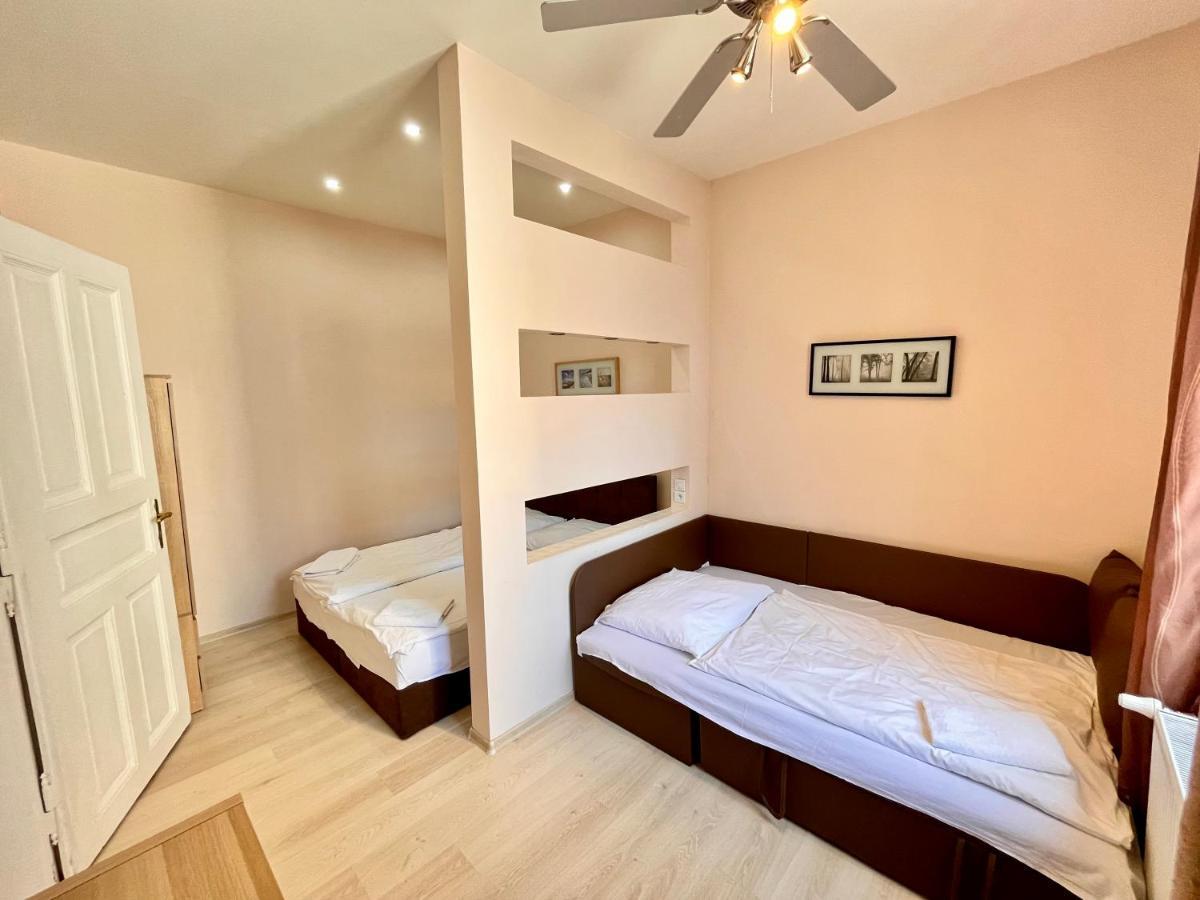 Casa Italia Prague Apart otel Dış mekan fotoğraf