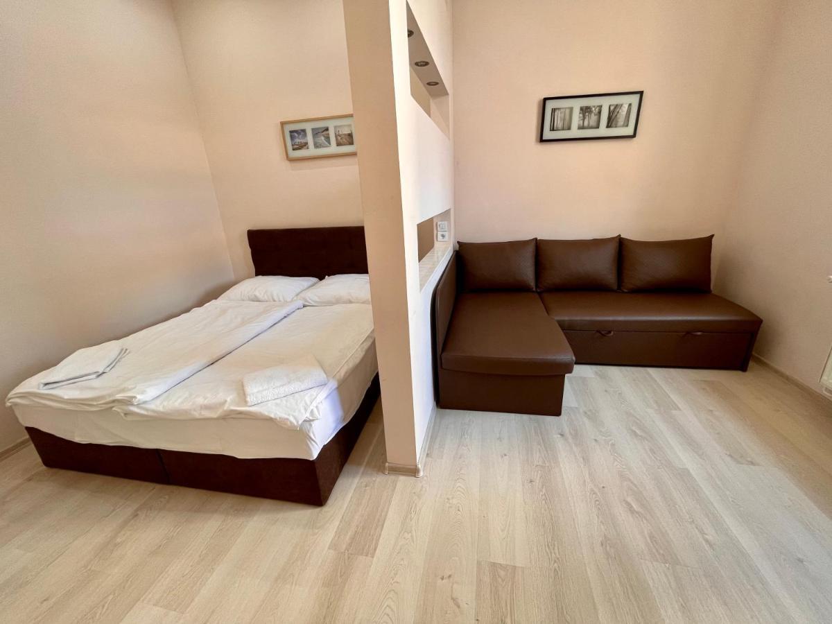 Casa Italia Prague Apart otel Dış mekan fotoğraf