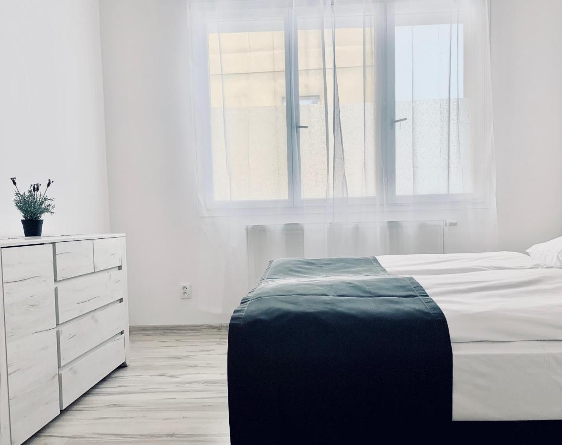 Casa Italia Prague Apart otel Dış mekan fotoğraf